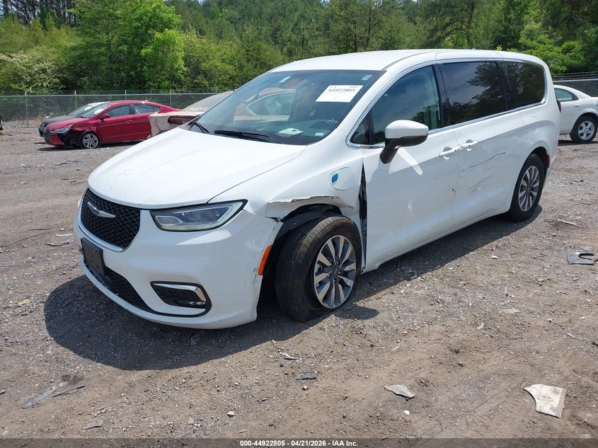 2023 Chrysler Pacifica Hybrid Touring L