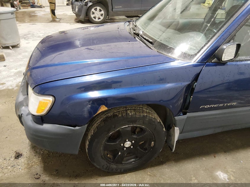 2001 Subaru Forester L VIN: JF1SF63571G768073 Lot: 44922811