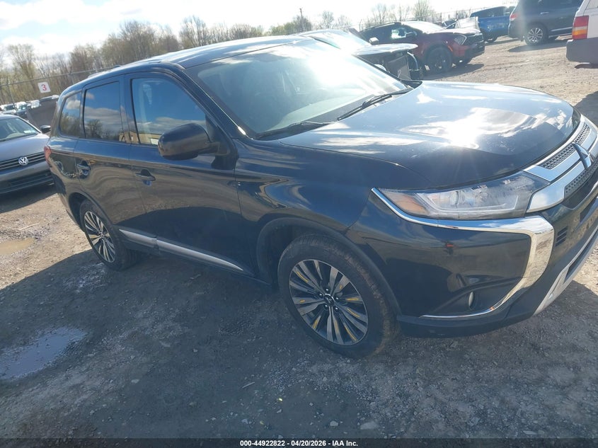 2019 Mitsubishi Outlander Es