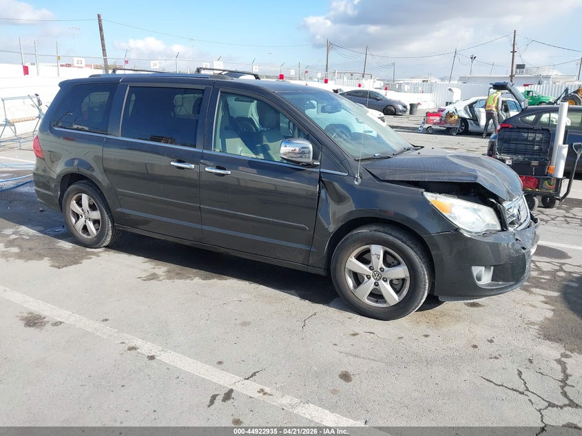 2012 Volkswagen Routan Sel Premium VIN: 2C4RVADG3CR164813 Lot: 44922935
