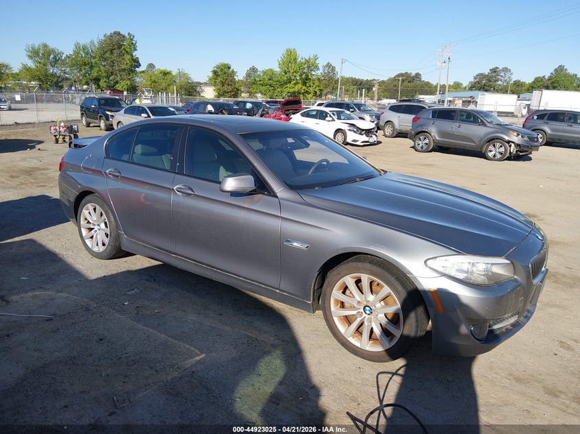 2012 BMW 528I
