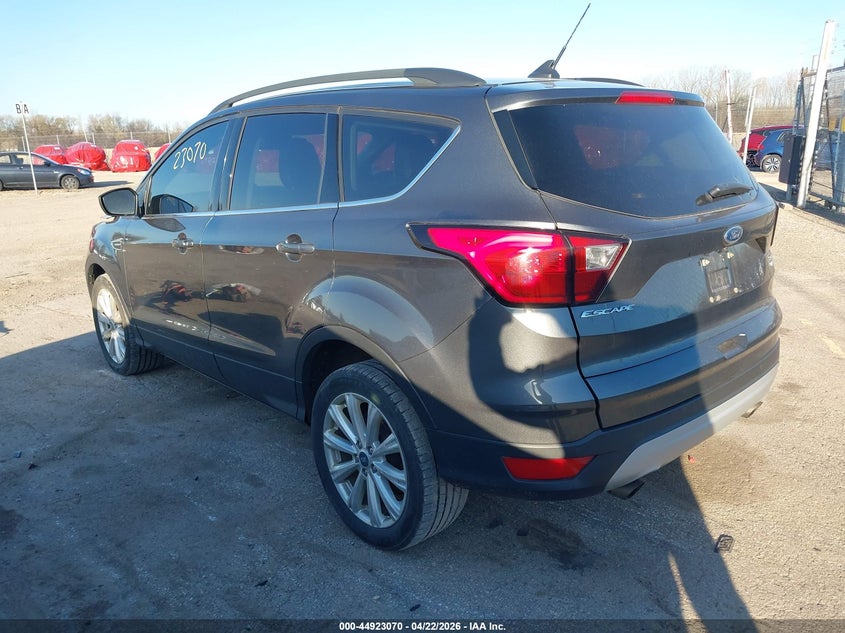 2019 Ford Escape Sel