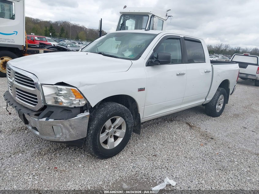 Vin: 3c6rr7lt4fg549787, lot: 45420646, ram 1500 big horn 20152