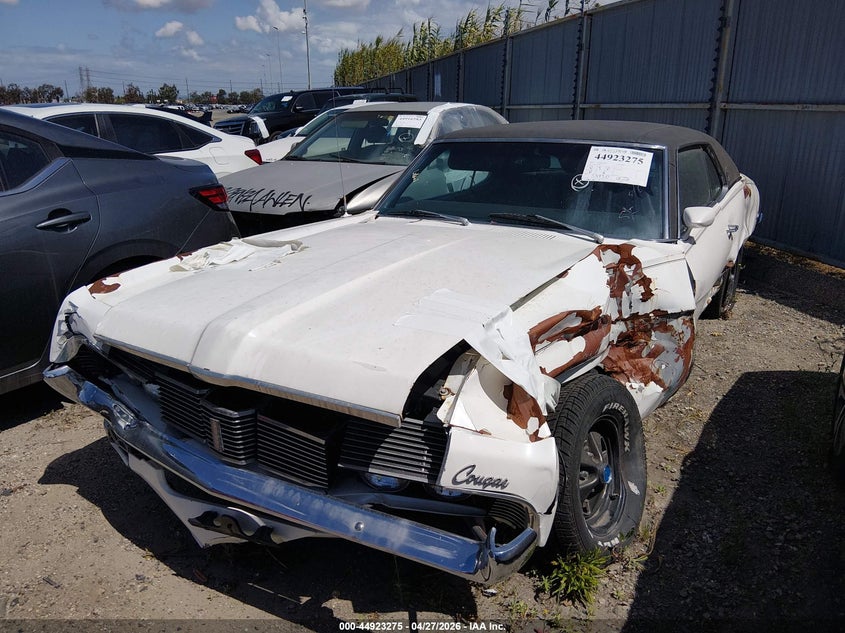 1969 MERCURY COUGAR auction photo 2