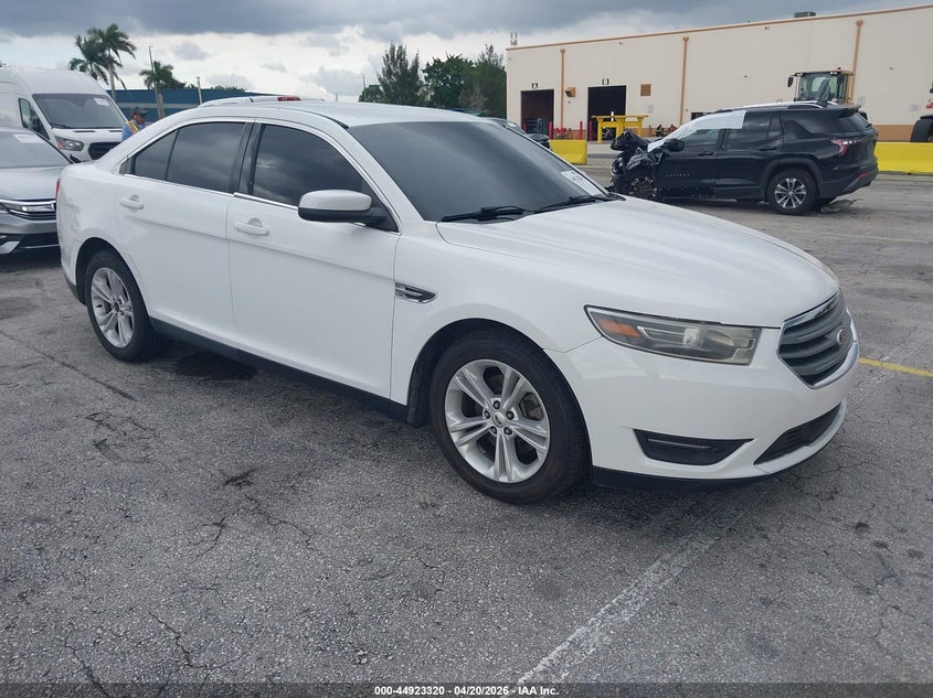 2014 Ford Taurus Sel