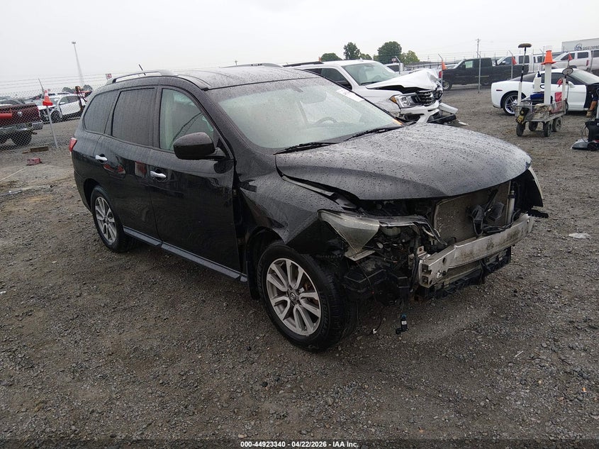 2013 NISSAN PATHFINDER SV