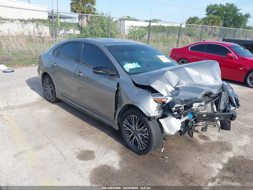 2022 Kia Forte Gt-Line