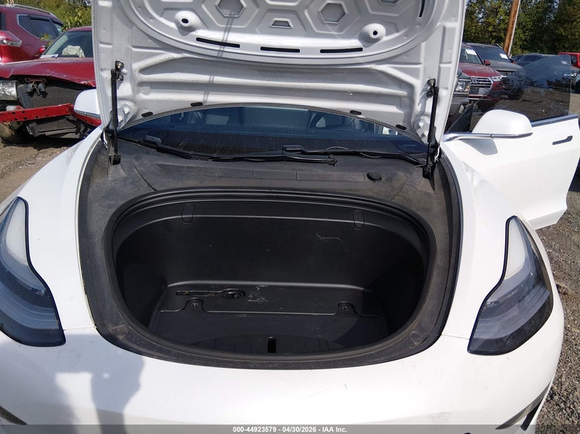 2019 TESLA MODEL 3 SEDAN ELECTRIC