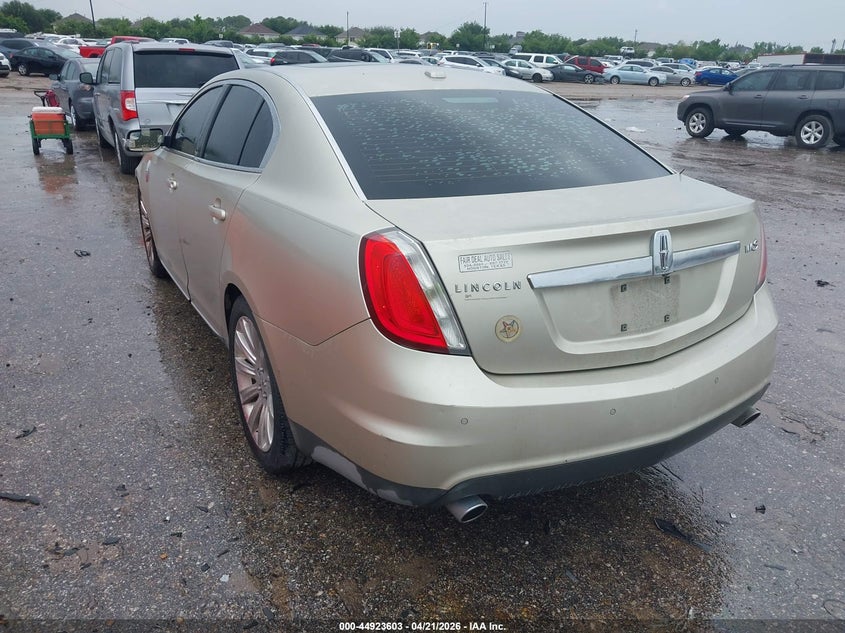 2011 Lincoln Mks
