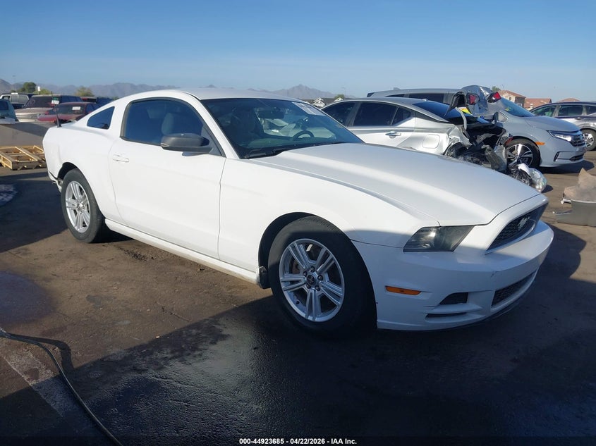2014 Ford Mustang V6