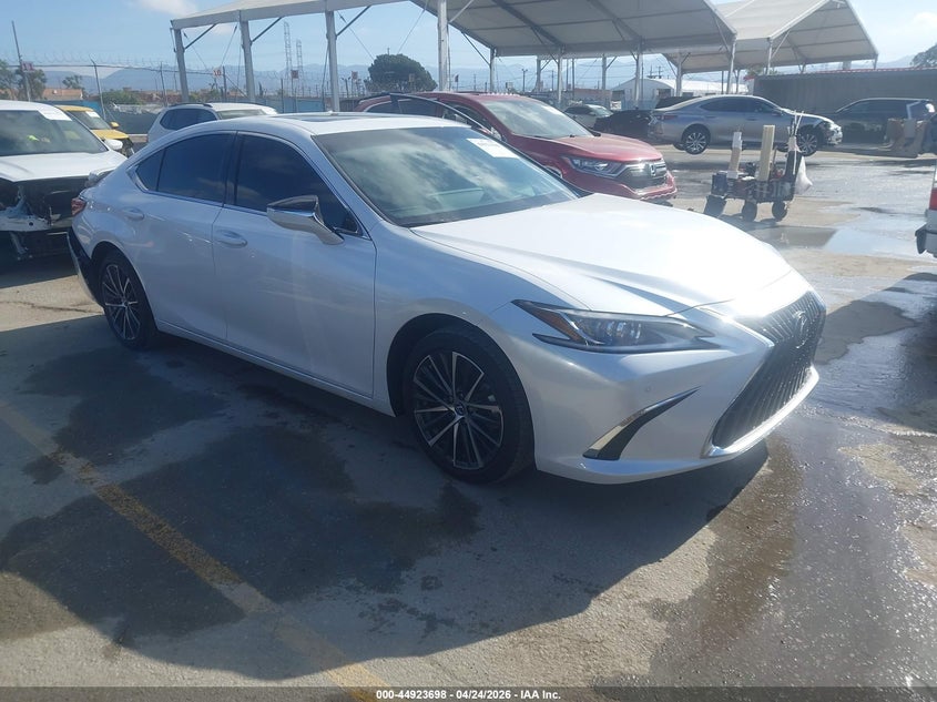 2025 LEXUS ES 300H