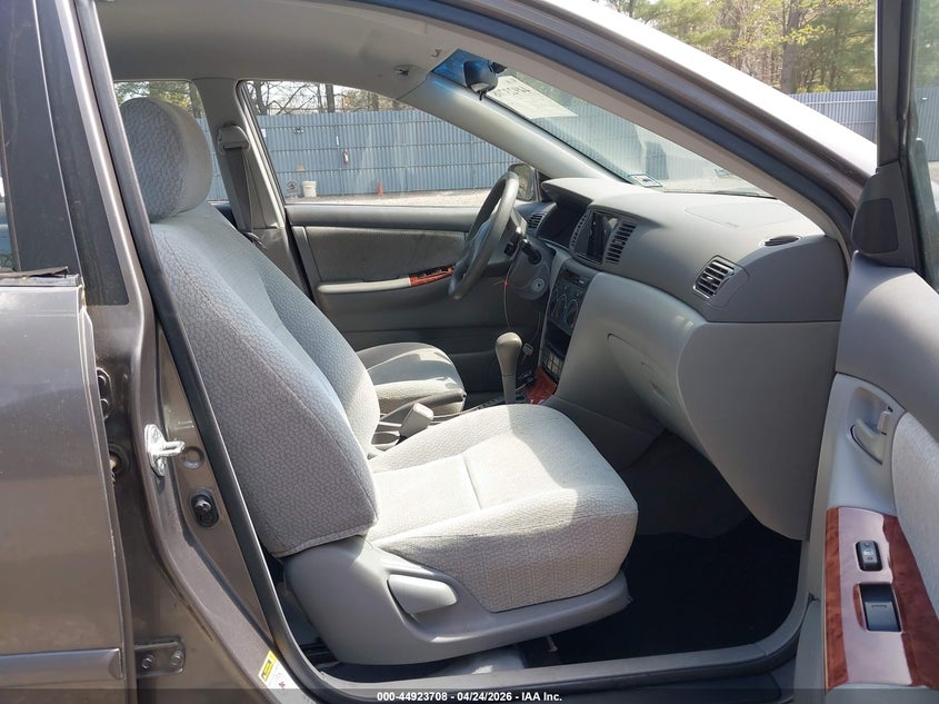 2004 Toyota Corolla Le