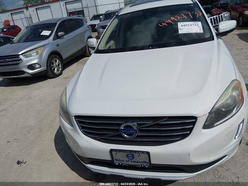 2016 Volvo Xc60 T5 Drive-E Premier VIN: YV440MDK0G2782445 Lot: 44923732