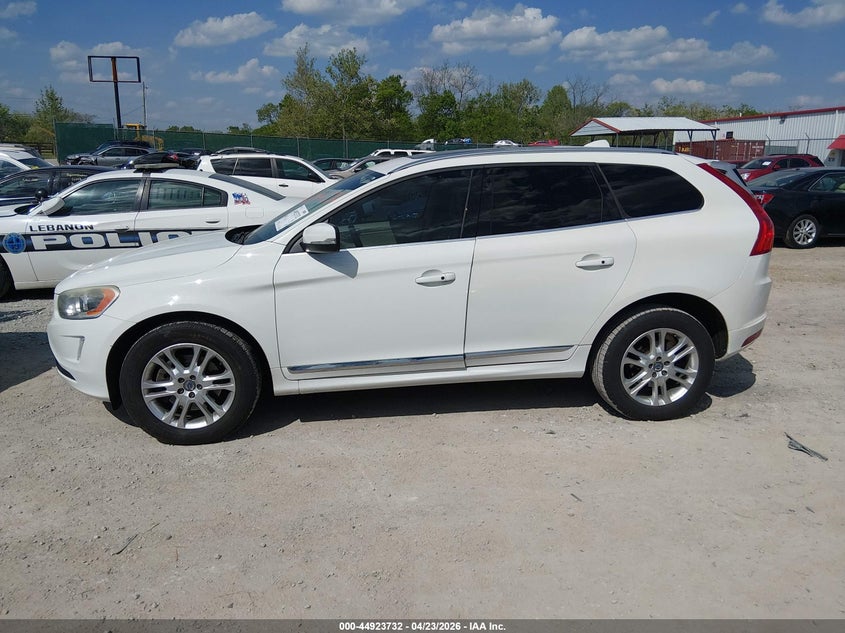 2016 Volvo Xc60 T5 Drive-E Premier VIN: YV440MDK0G2782445 Lot: 44923732