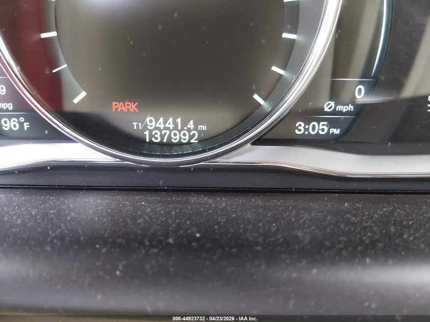 2016 Volvo Xc60 T5 Drive-E Premier VIN: YV440MDK0G2782445 Lot: 44923732