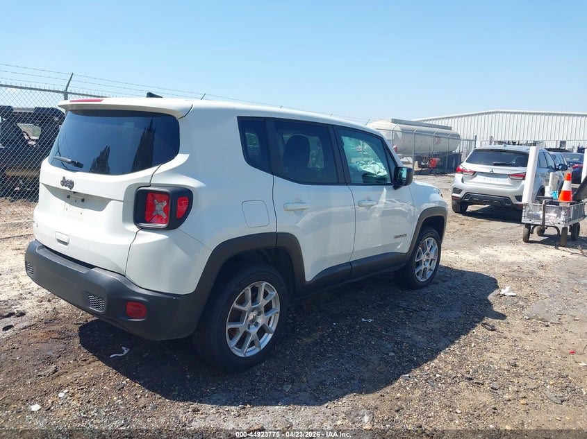 2023 Jeep Renegade Latitude 4X4