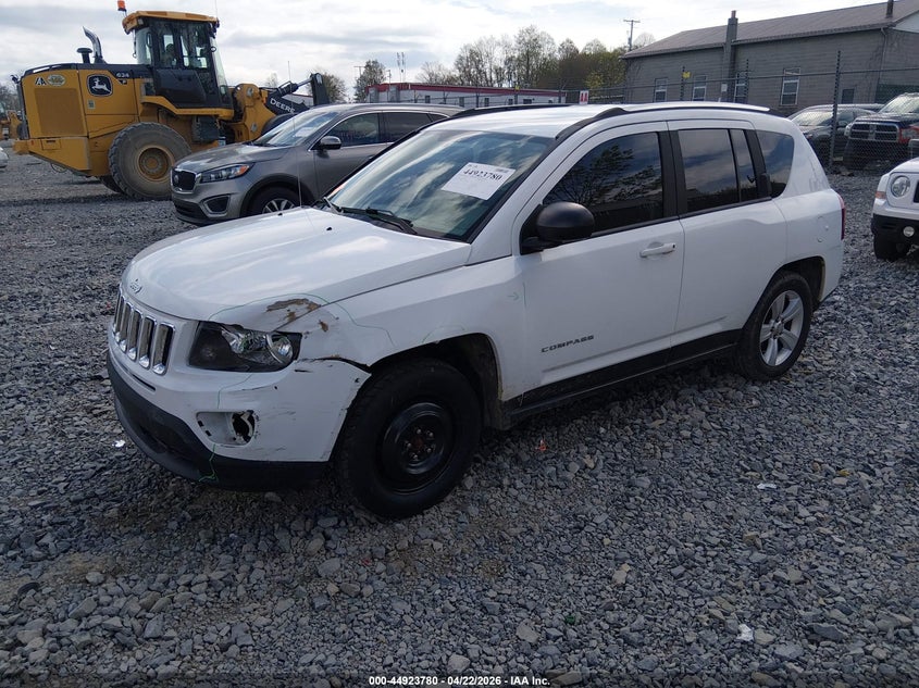 Vin: 1c4njdbb4ed661250, lot: 45421159, jeep compass sport 20142