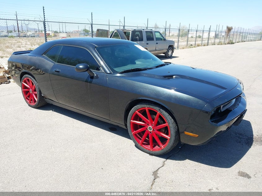 Vin: 2b3cj4dvxah324000, lot: 45421255, dodge challenger se 2010 img_1