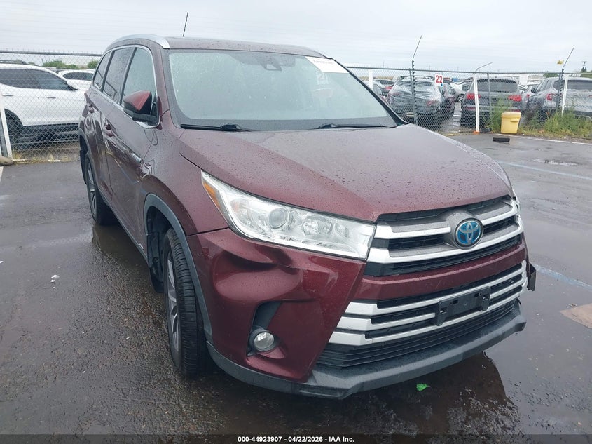 2019 Toyota Highlander Hybrid Xle