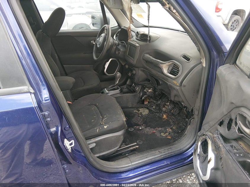 2018 JEEP RENEGADE auction photo 5