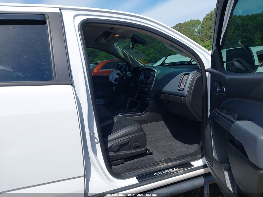 2020 CHEVROLET COLORADO auction photo 5
