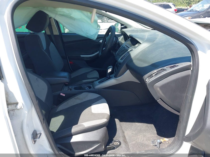 2012 FORD FOCUS auction photo 5