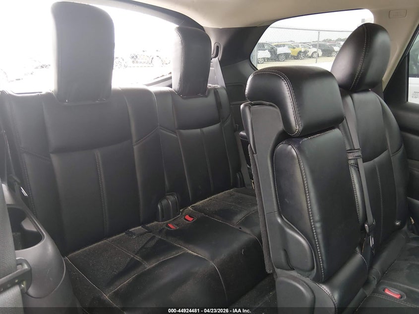 2015 NISSAN PATHFINDER auction photo 8