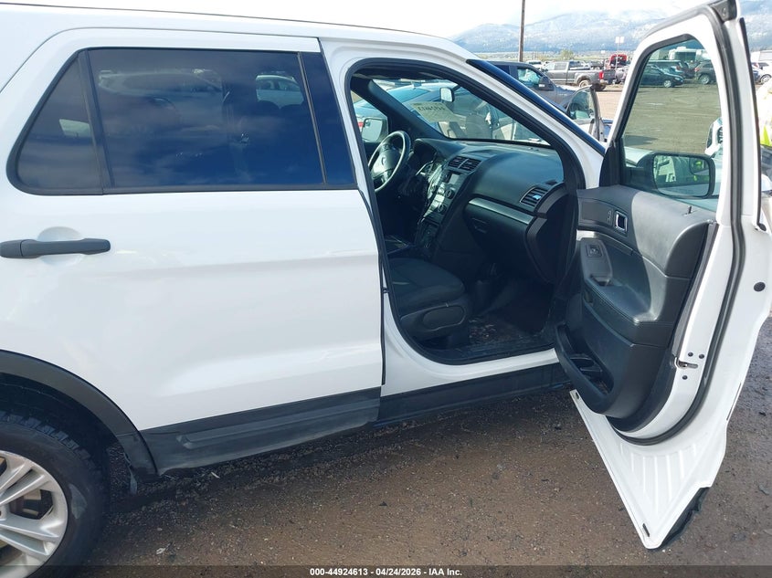 VIN 1FM5K8AT2KGA16990 2019 FORD POLICE INTERCEPTOR UTILITY
