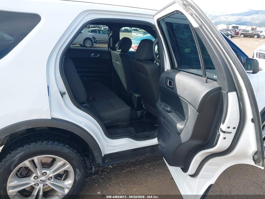 VIN 1FM5K8AT2KGA16990 2019 FORD POLICE INTERCEPTOR UTILITY
