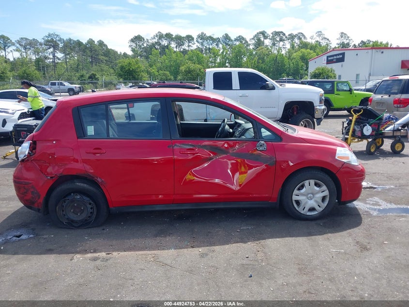 2011 NISSAN VERSA auction photo 6