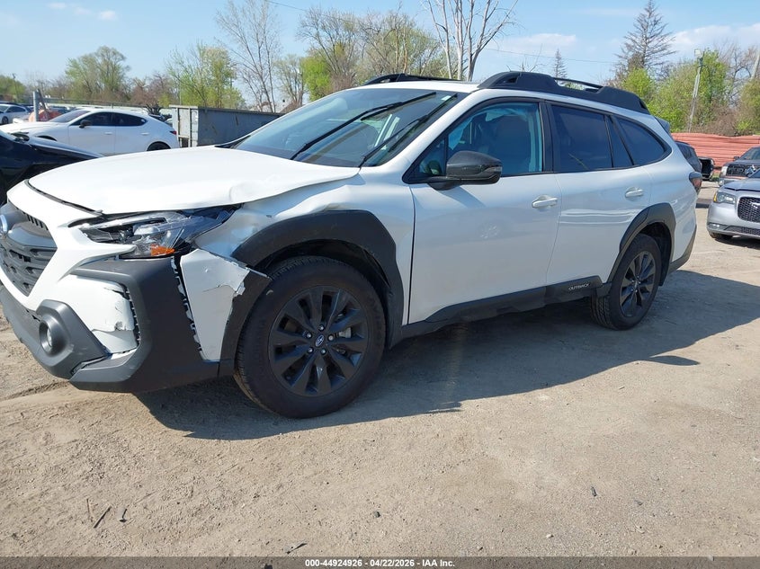 Vin: 4s4btalc2s3213508, lot: 45422305, subaru outback onyx edition 20252