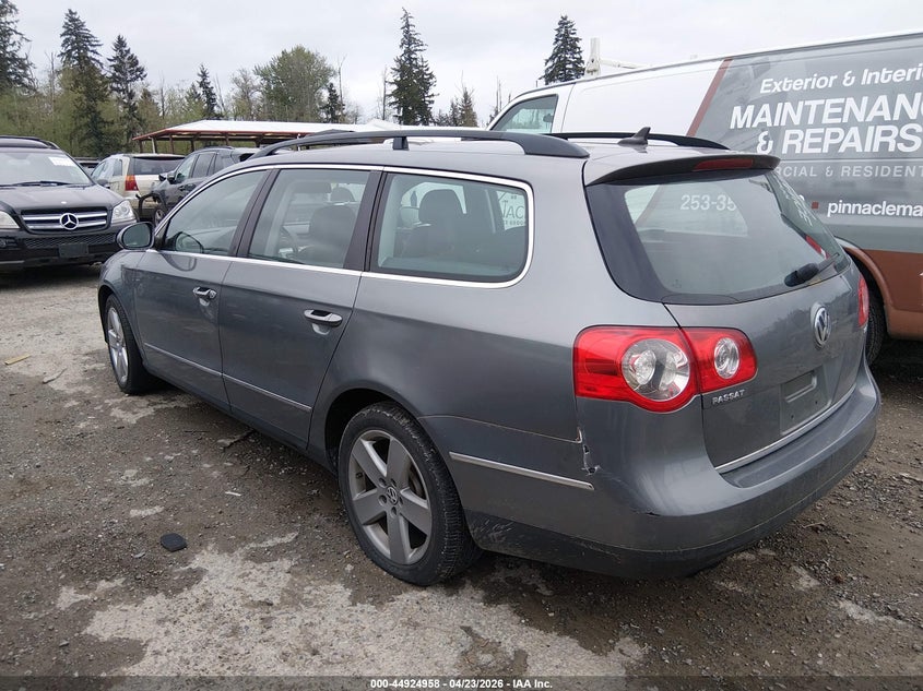 2008 Volkswagen Passat Komfort VIN: WVWLK73C38E190333 Lot: 44924958