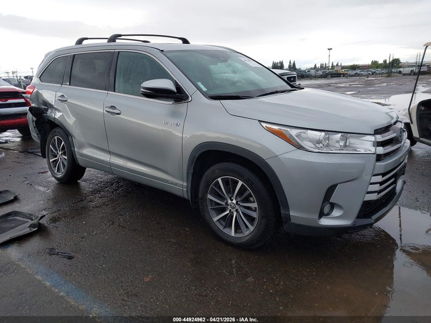 2018 TOYOTA HIGHLANDER HYBRID XLE