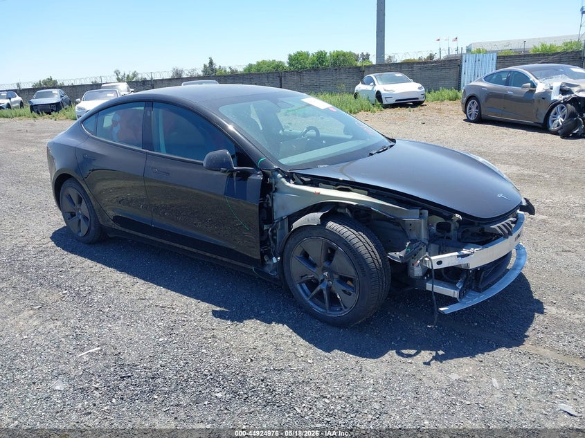 Vin: 5yj3e1ea5pf455492, lot: 45422355, tesla model 3 rear-wheel drive 20231