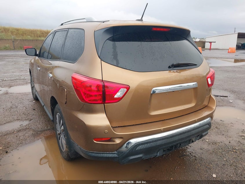 2017 Nissan Pathfinder Sv