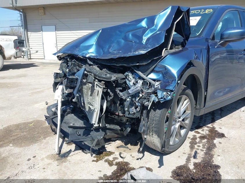 2020 MAZDA CX-5 auction photo 6