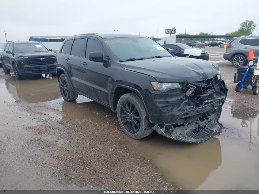 2017 JEEP GRAND CHEROKEE ALTITUDE 4X2
