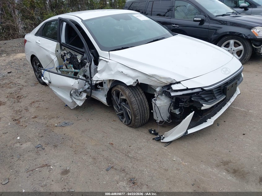 2025 HYUNDAI ELANTRA SEL SPORT
