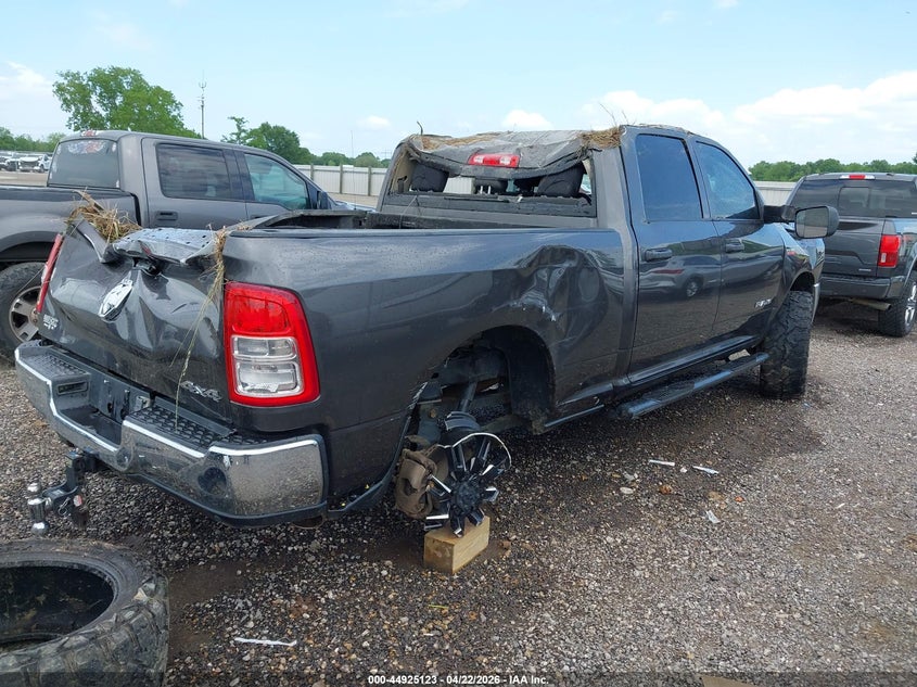Vin: 3c6ur5cj1kg709020, lot: 45422502, ram 2500 tradesman  4x4 6'4 box 20194