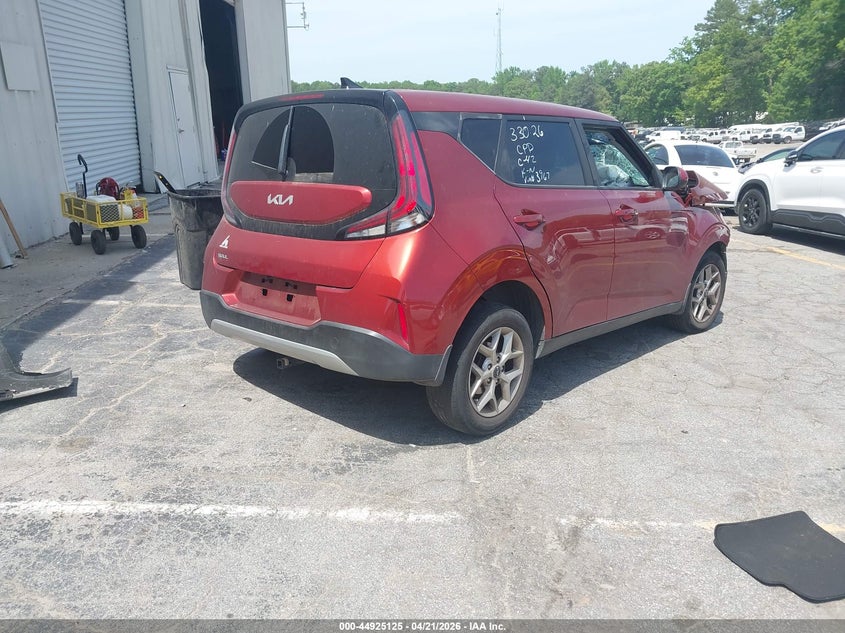 2023 KIA SOUL auction photo 4