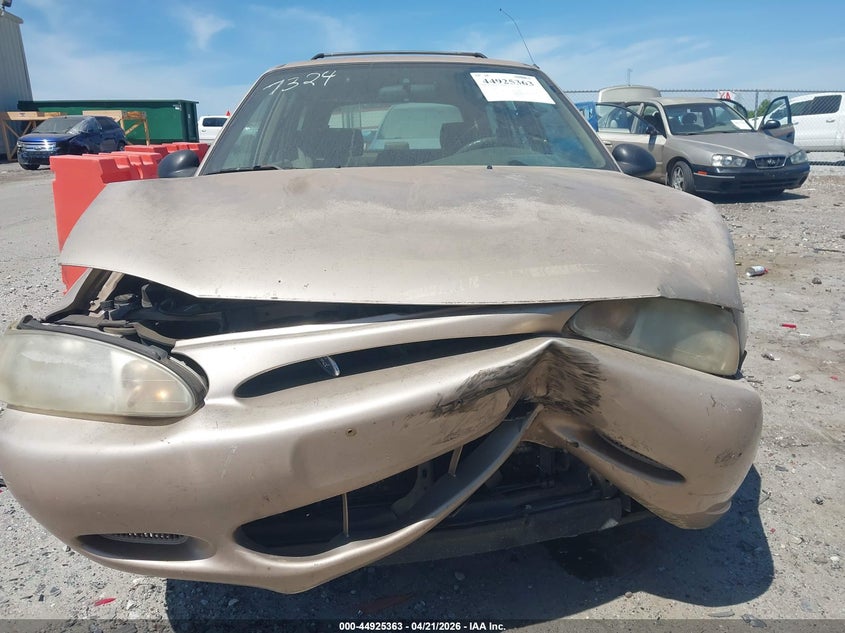 1998 Ford Escort Se VIN: 3FAFP15P3WR237324 Lot: 44925363
