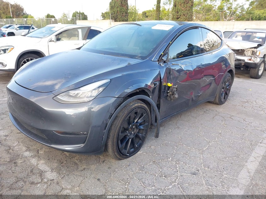 2020 Tesla Model Y Long Range Dual Motor All-Wheel Drive 5YJYGDEE8LF058356 photo 1