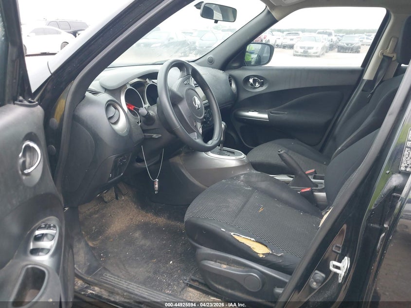 2015 Nissan Juke S VIN: JN8AF5MR2FT513125 Lot: 44925594