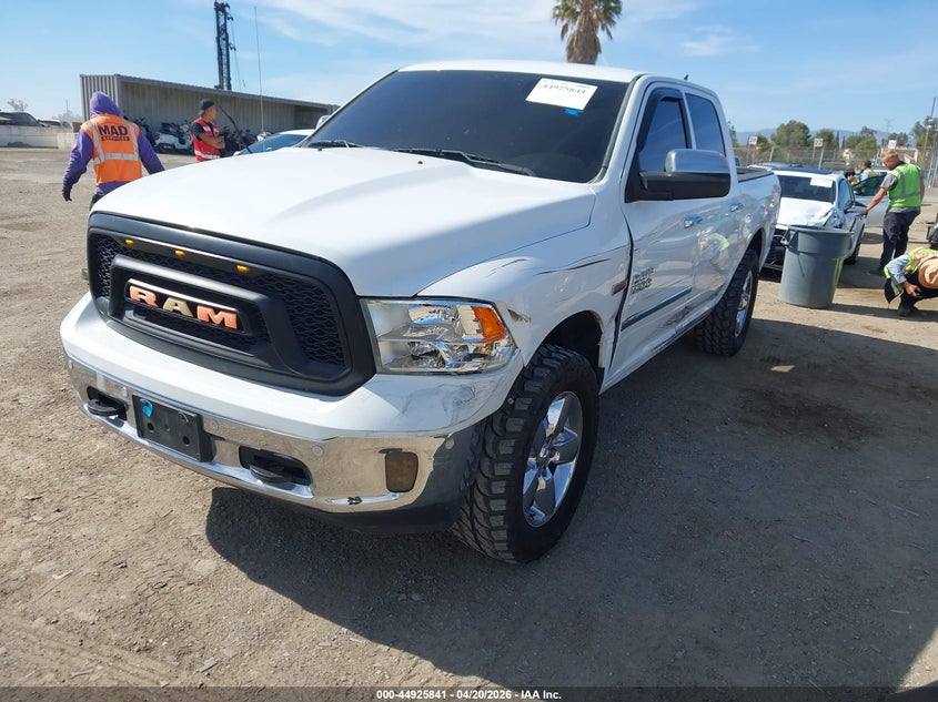 Vin: 1c6rr7lmxgs175981, lot: 45423220, ram 1500 lone star 20162