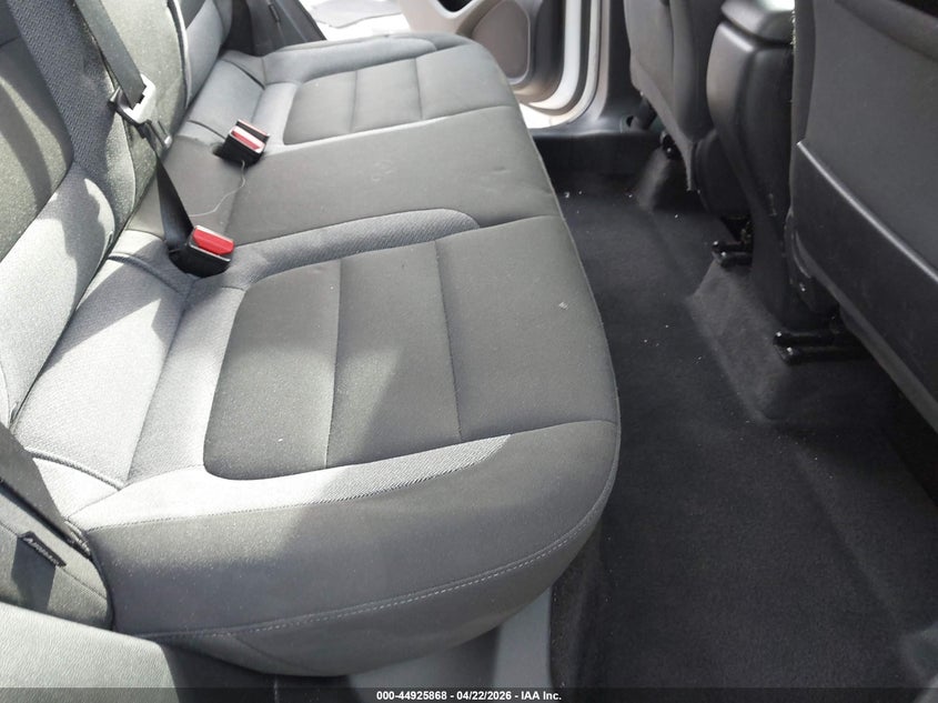 VIN KL79MMS22MB045255 2021 CHEVROLET TRAILBLAZER FWD LS