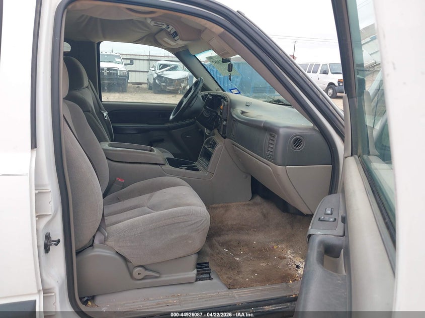 2003 Chevrolet Suburban 1500 Ls