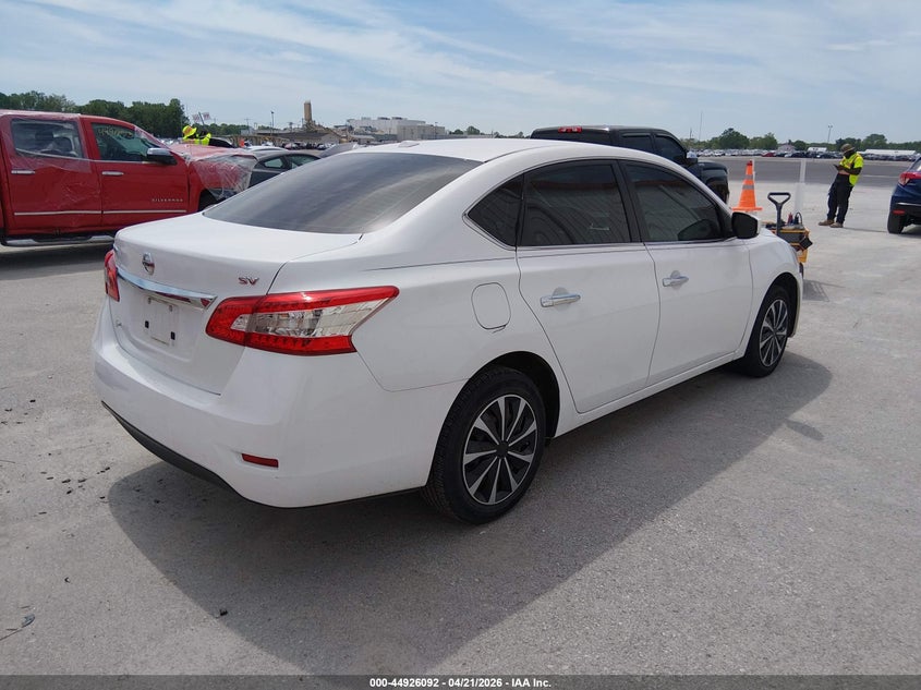 2015 NISSAN SENTRA auction photo 4