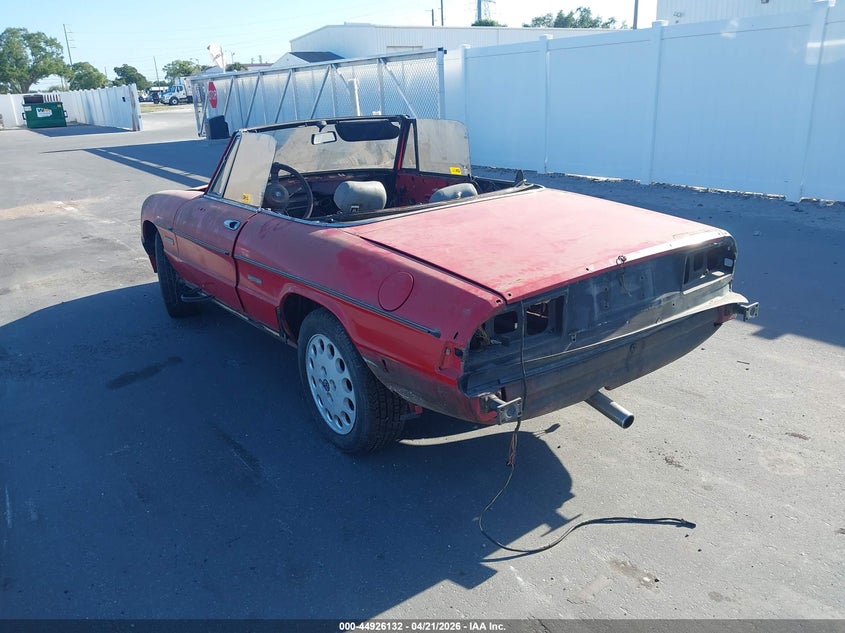 1986 Alfa Romeo Veloce 2000 Spider