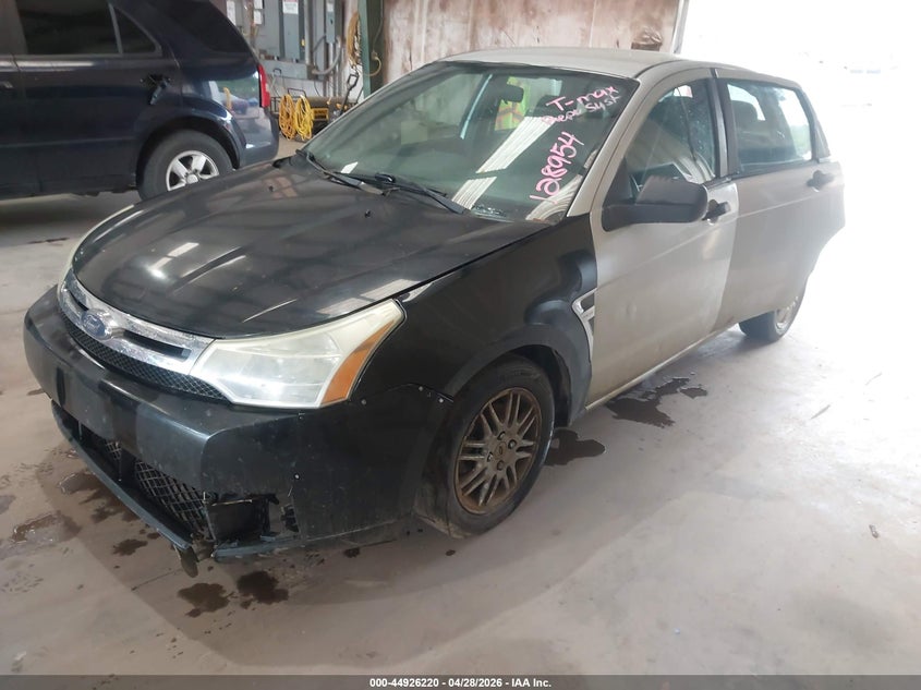 Vin: 1fahp3fn5bw128954, lot: 45423599, ford focus se 20112