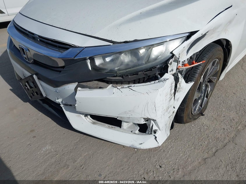 2018 HONDA CIVIC auction photo 6